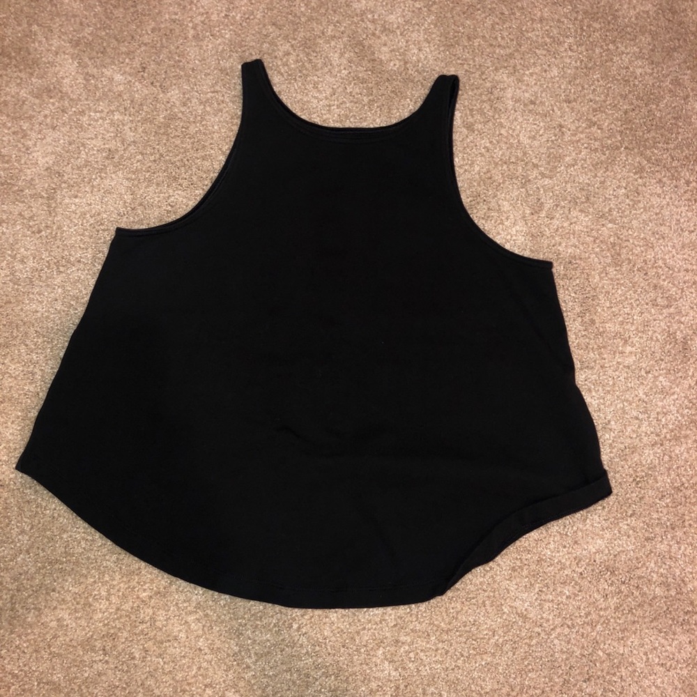 Lululemon Black Cropped Flare Back Tank